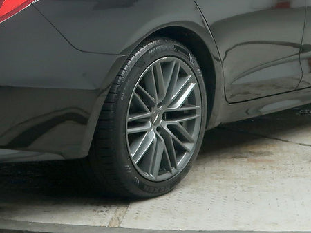 Genesis G70 — photo 08