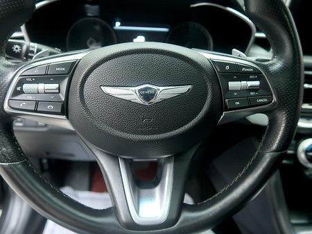 Genesis G70 — photo 17