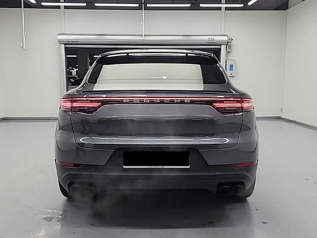 Porsche Cayenne — photo 05
