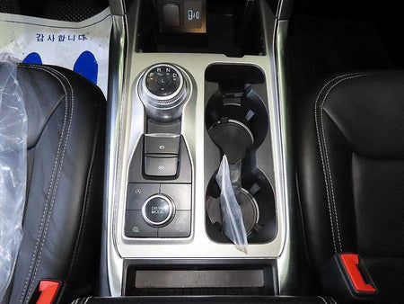 Ford Explorer — photo 12