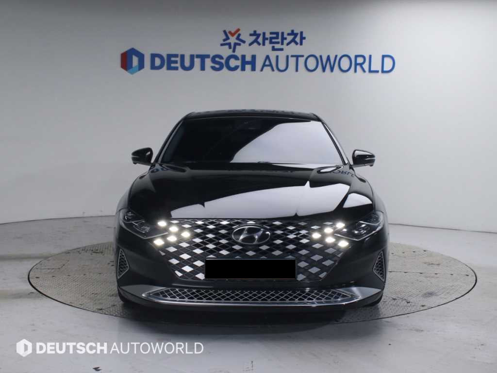 Hyundai Grandeur — photo 03