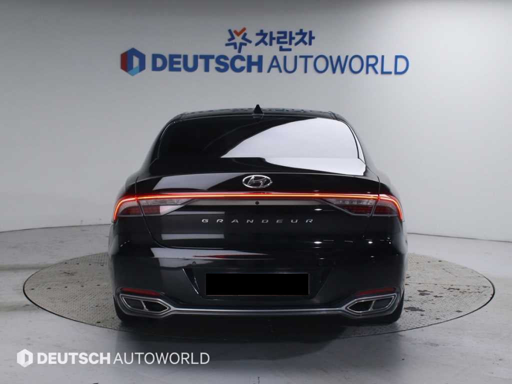 Hyundai Grandeur — photo 04