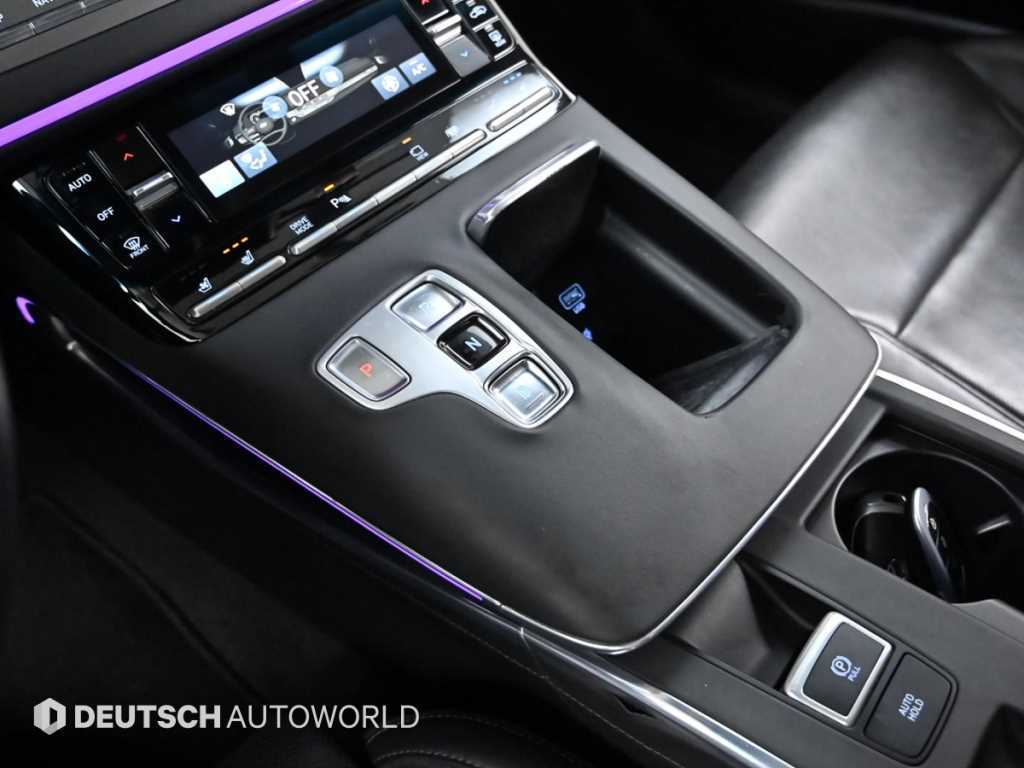 Hyundai Grandeur — photo 09