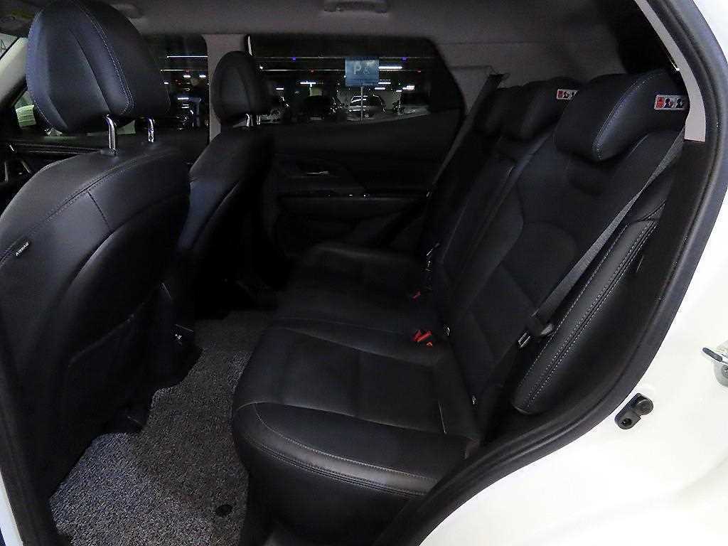 KGM KORANDO — photo 07