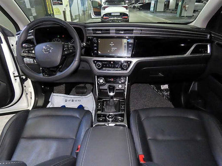 KGM KORANDO — photo 10