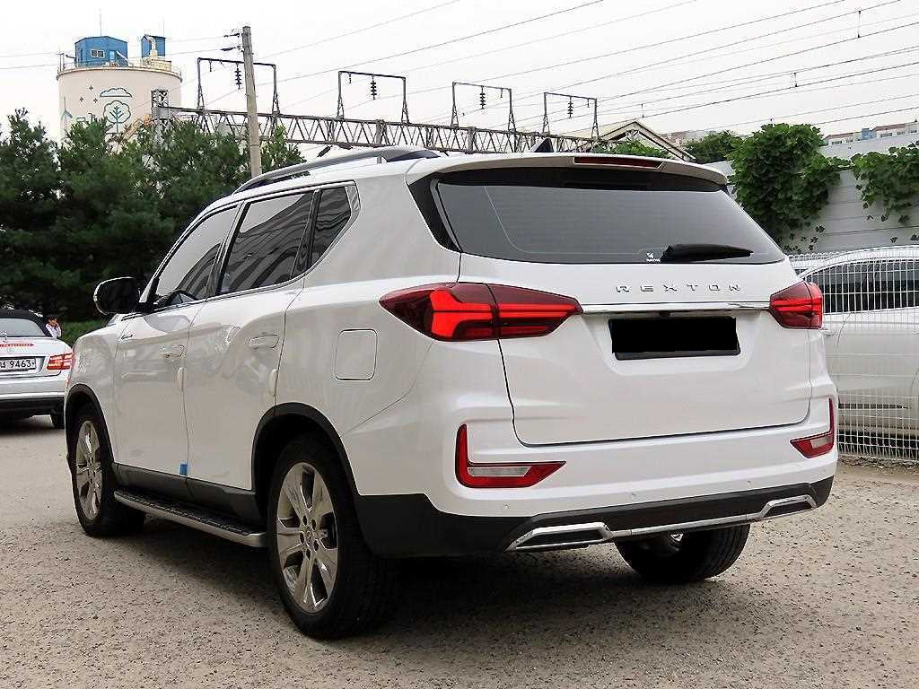 KGM Rexton — photo 03