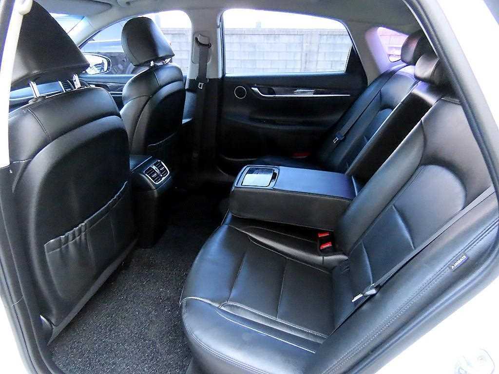 Hyundai Grandeur — photo 06