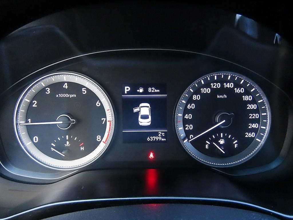 Hyundai Grandeur — photo 09