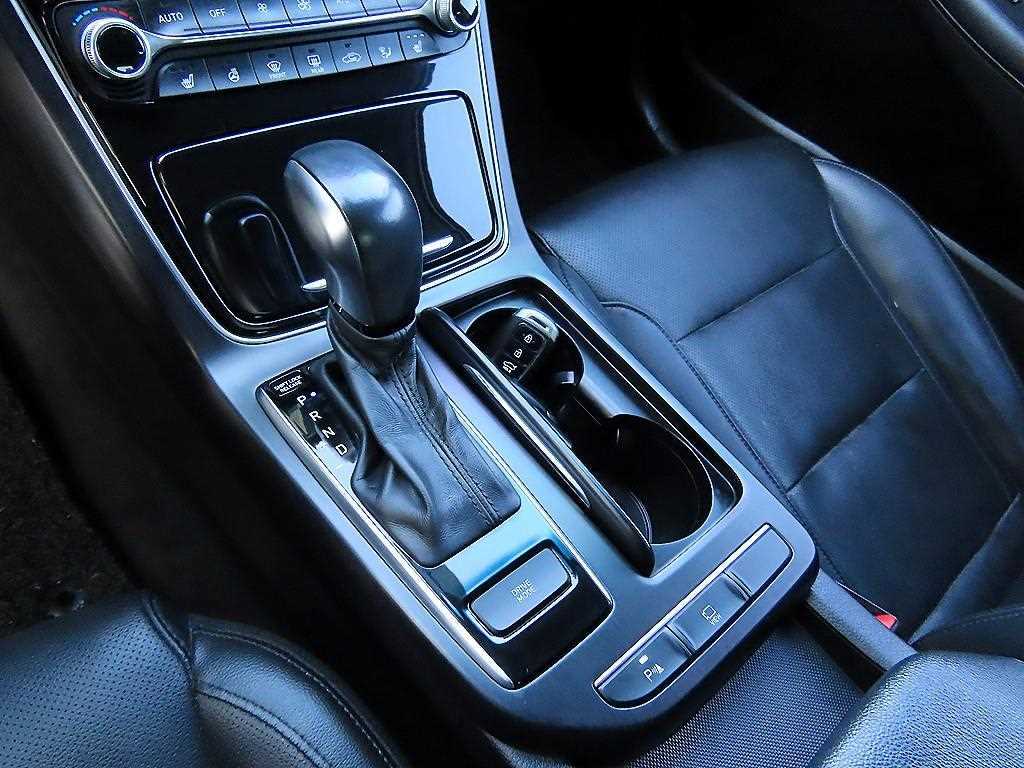Hyundai Grandeur — photo 10