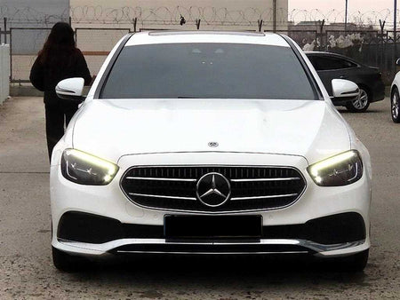 Mercedes-Benz E-Class — photo 02