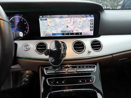 Mercedes-Benz E-Class — photo 12
