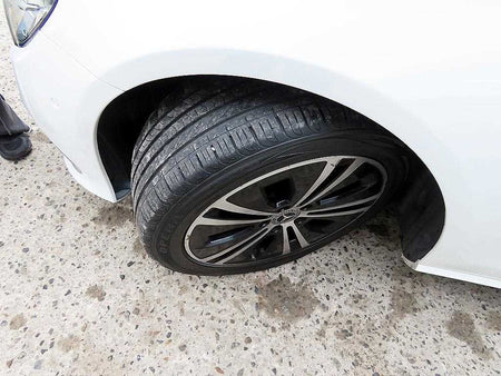 Mercedes-Benz E-Class — photo 20