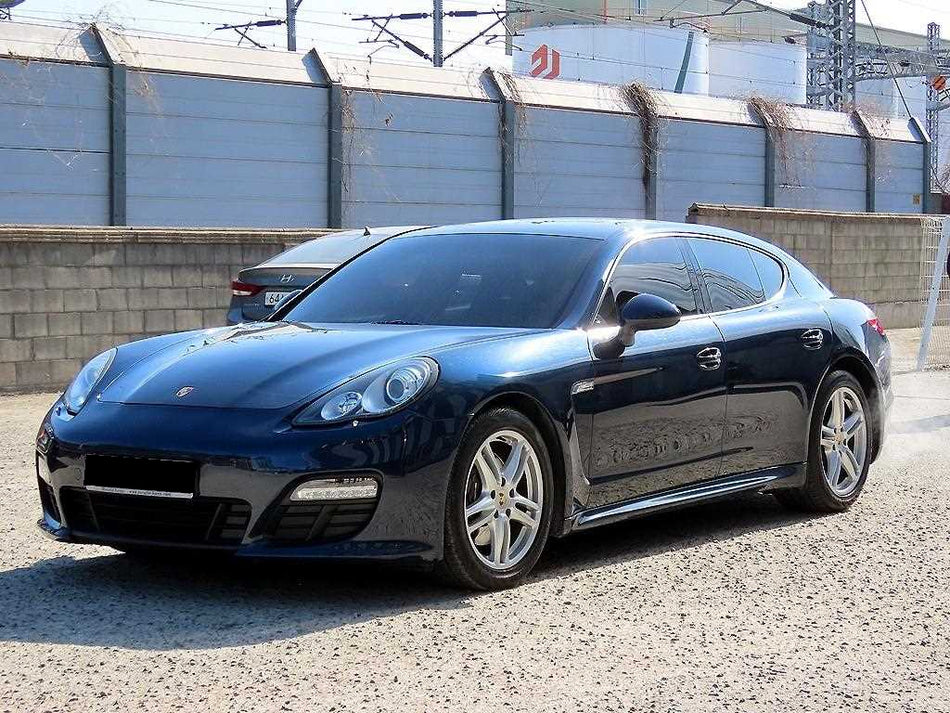 Porsche Panamera — photo 02