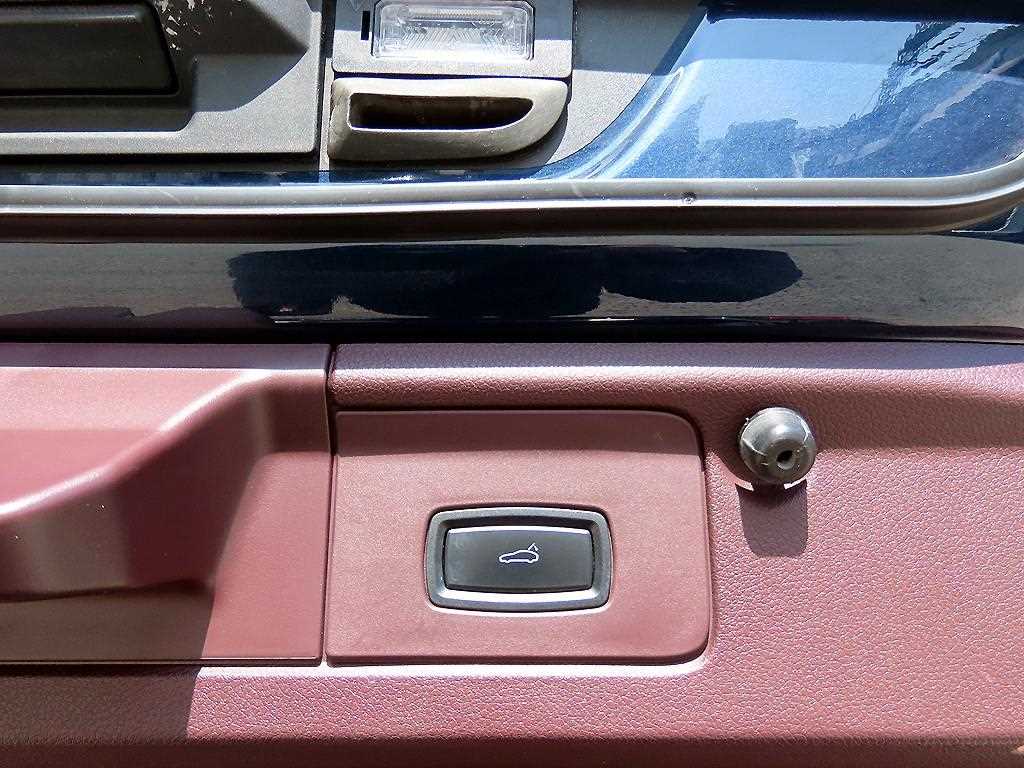 Porsche Panamera — photo 17