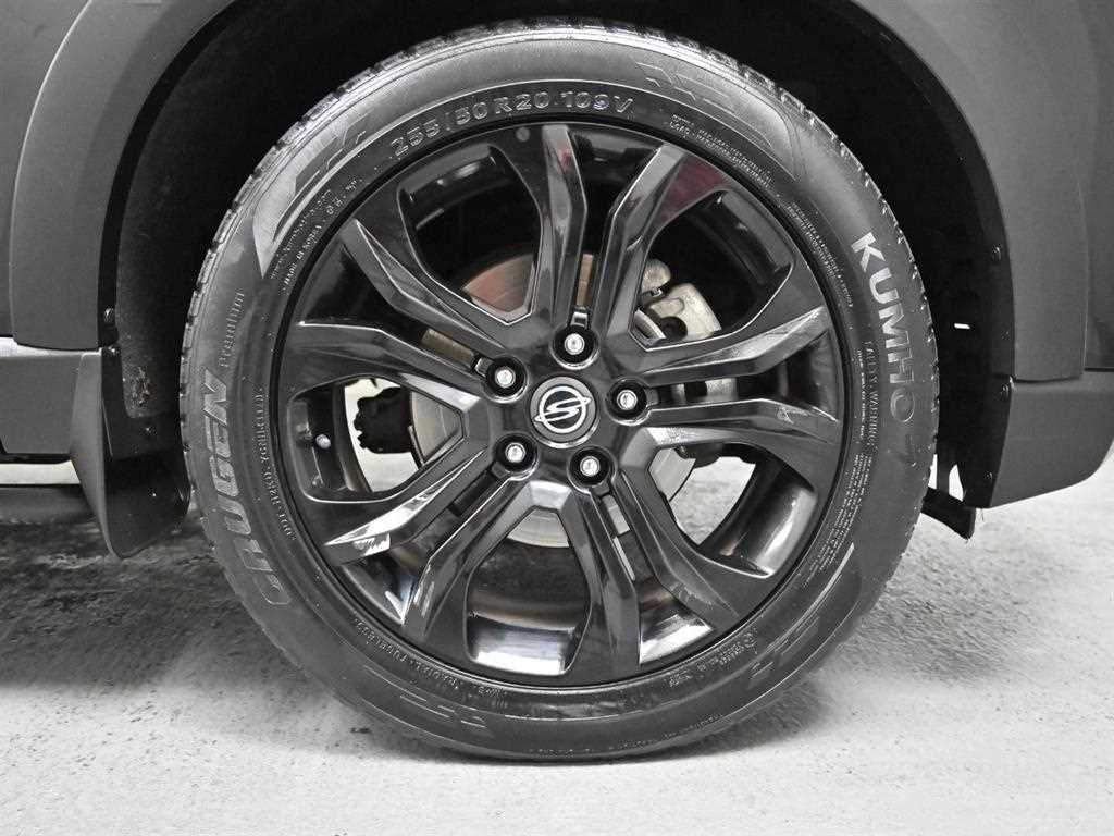 KGM Rexton — photo 05