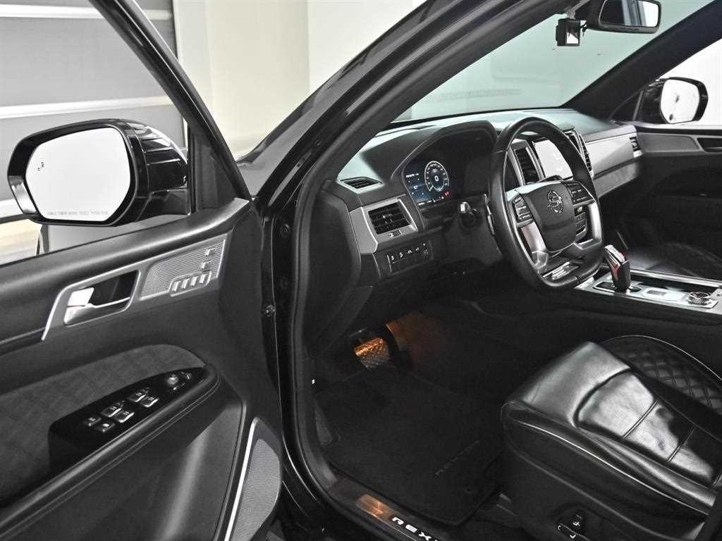 KGM Rexton — photo 11