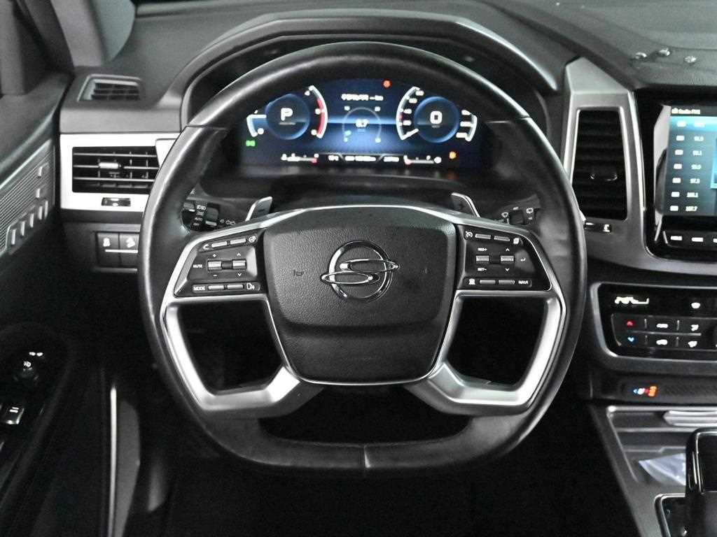 KGM Rexton — photo 13