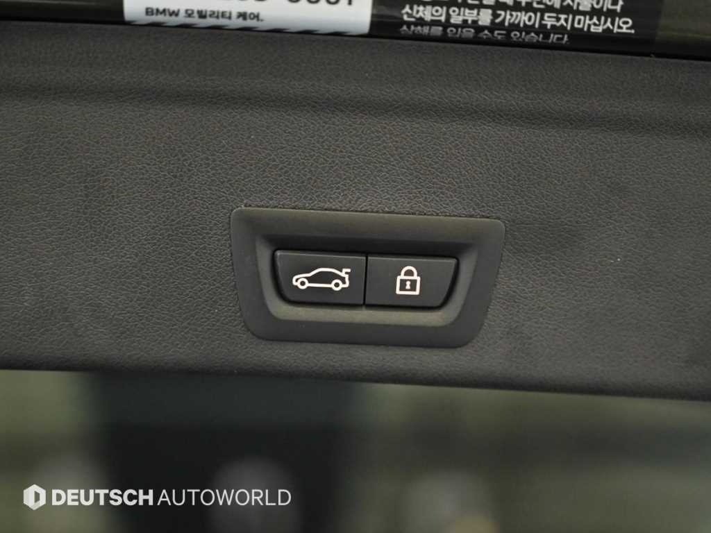 BMW X6 — photo 20