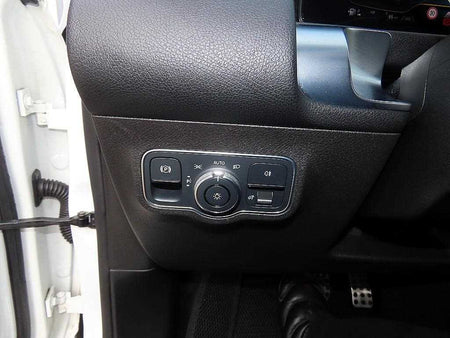 Mercedes-Benz GLB-Class — photo 13