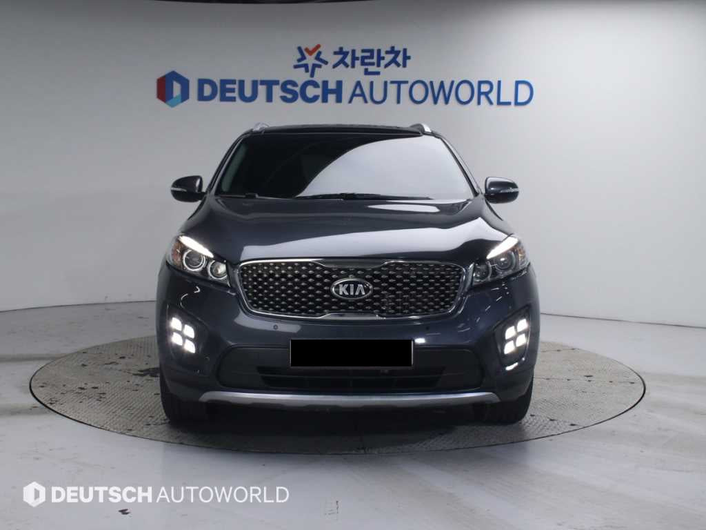 Kia Sorento — photo 03