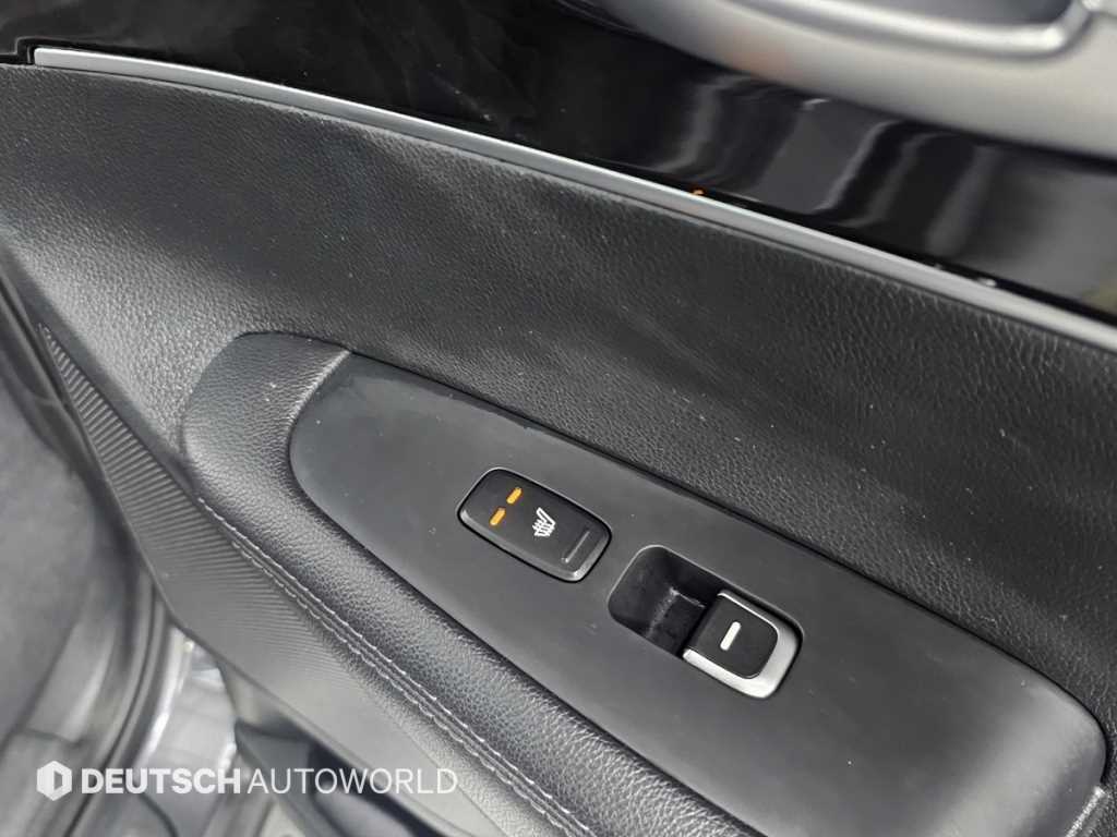 Kia Sorento — photo 16