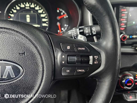 Kia Sorento — photo 18