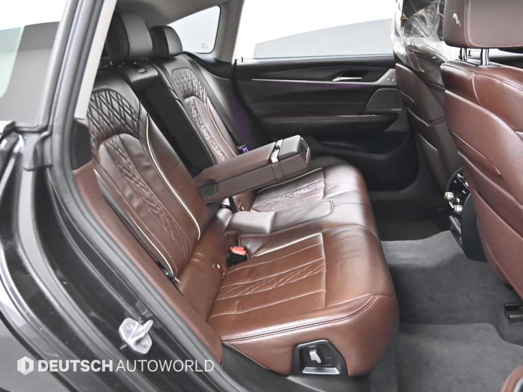 BMW Gran Turismo — photo 12