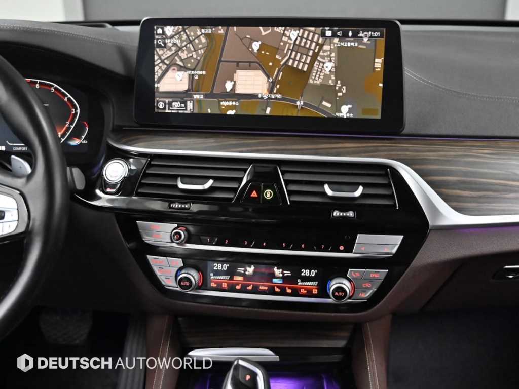 BMW Gran Turismo — photo 14