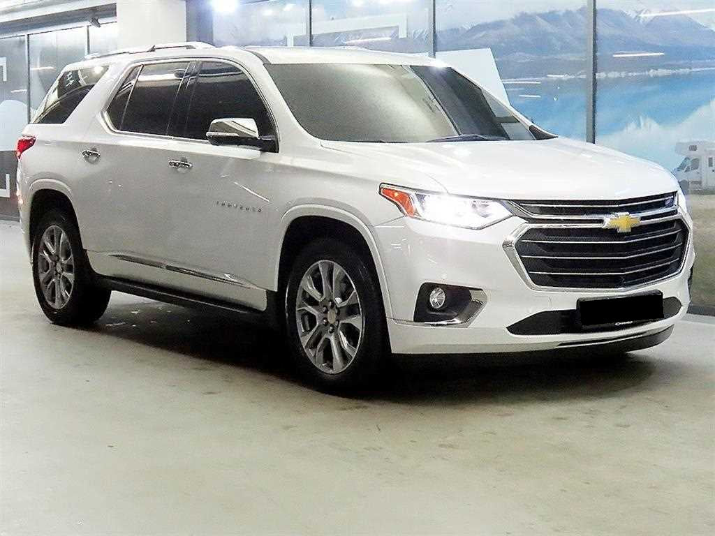 CHEVROLET Traverse — photo 01