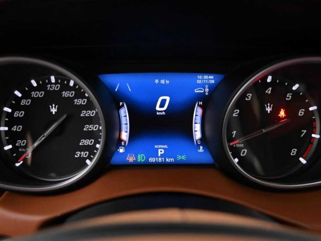 Maserati Levante — photo 09