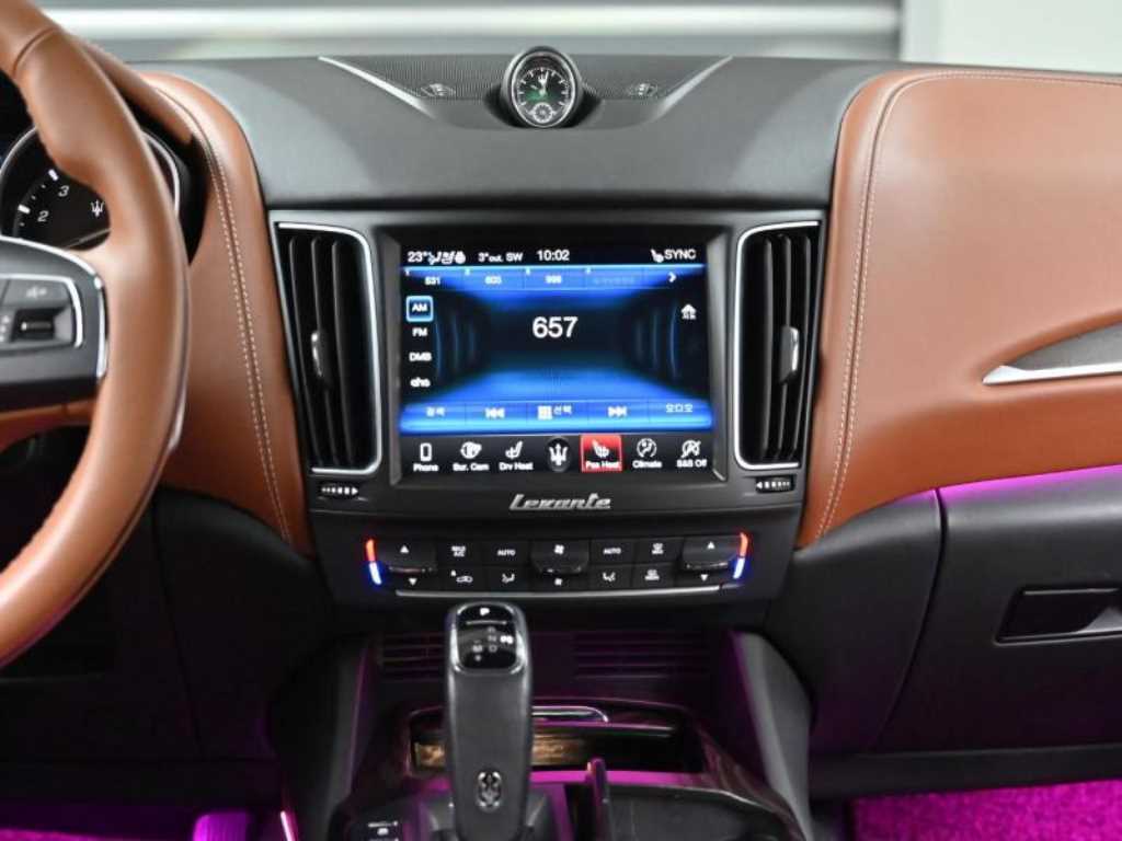 Maserati Levante — photo 15