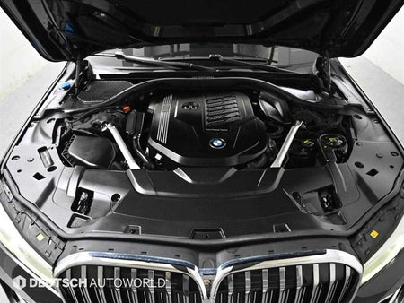 BMW 7-Series — photo 06