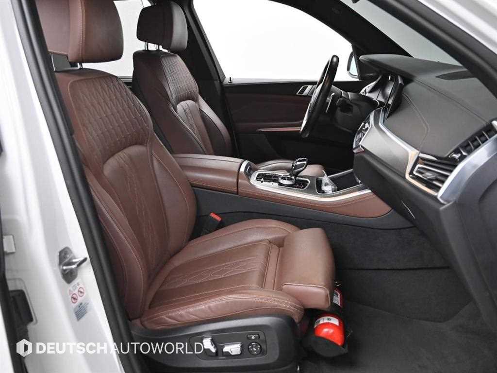 BMW X5 — photo 08