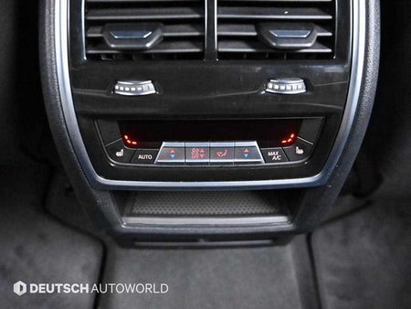 BMW X5 — photo 12