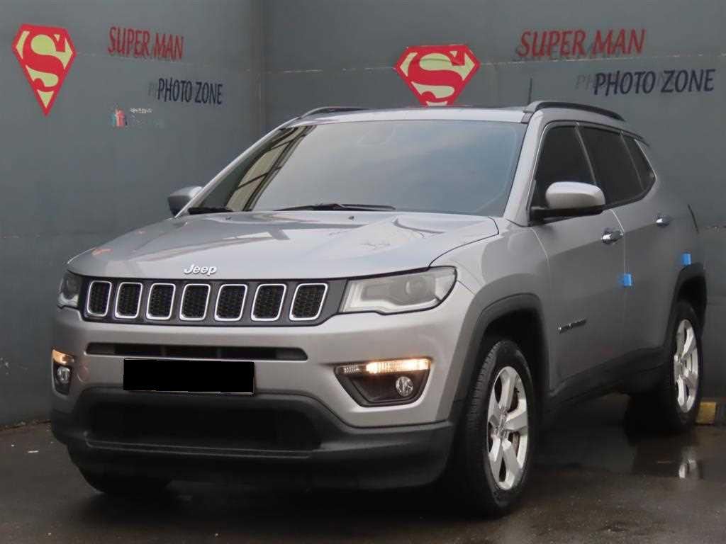 Jeep Compass — photo 01