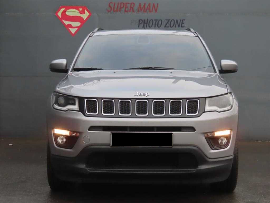 Jeep Compass — photo 02