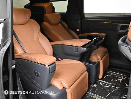 Toyota Alphard — photo 12