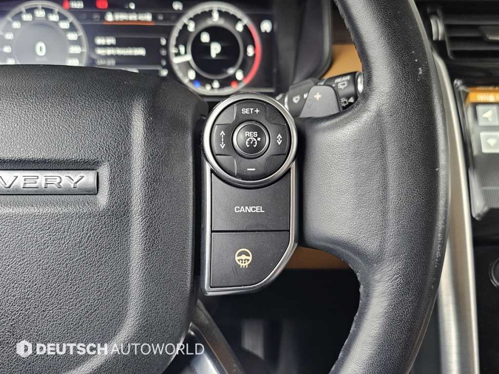 Land Rover Discovery — photo 17