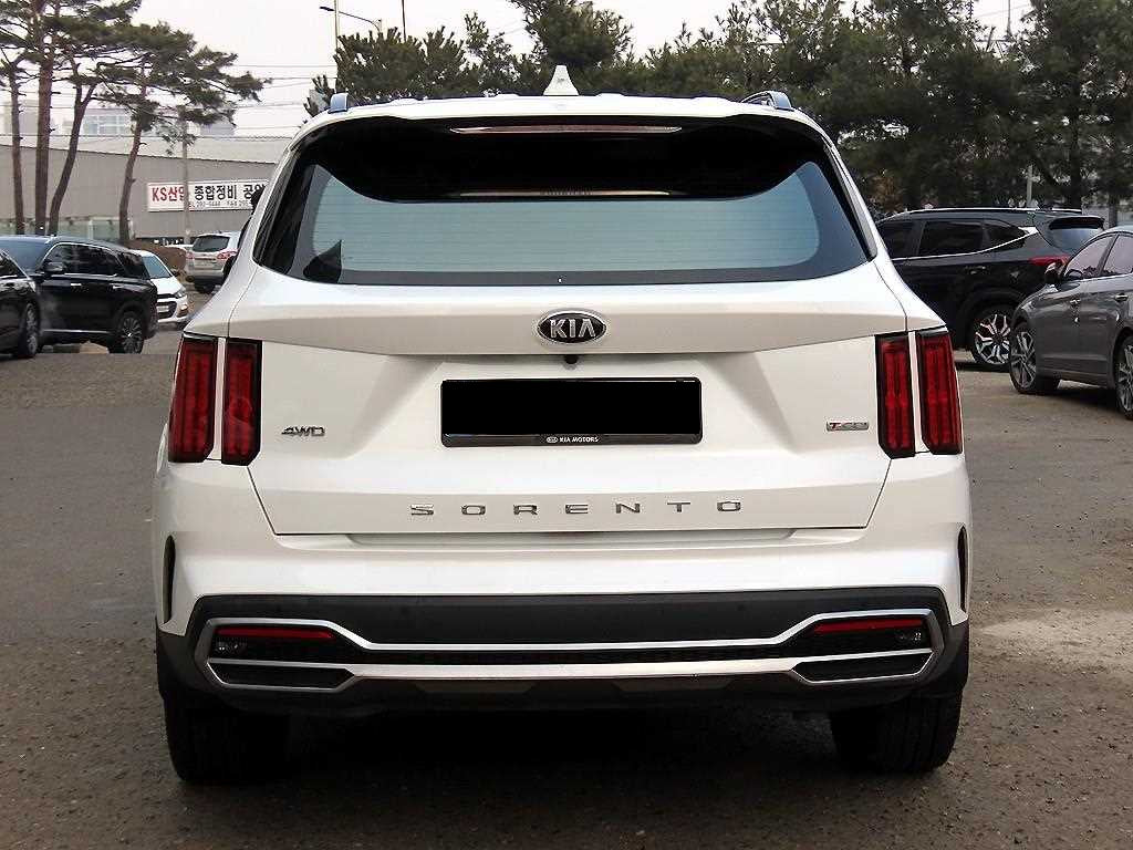 Kia Sorento — photo 04