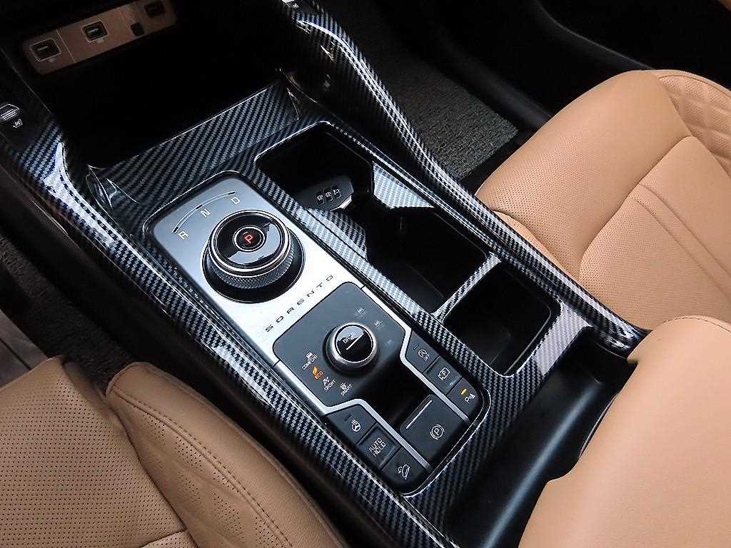 Kia Sorento — photo 10
