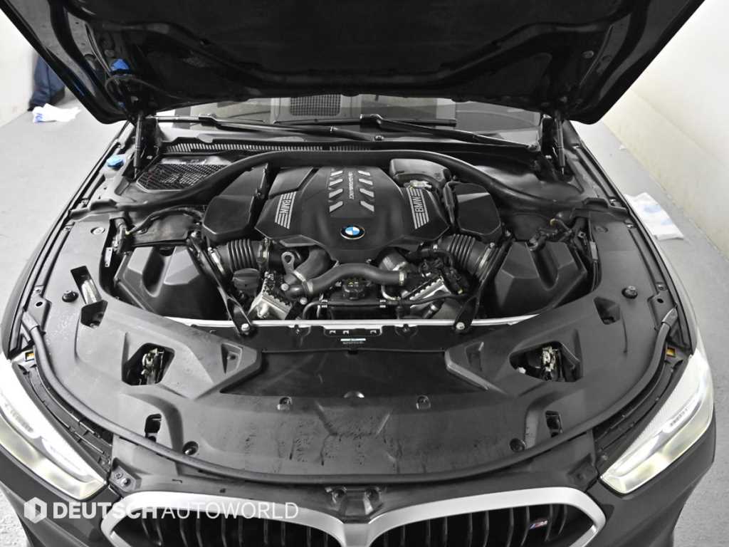 BMW 8-Series — photo 06