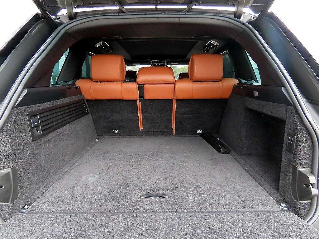 Land Rover Range Rover — photo 17