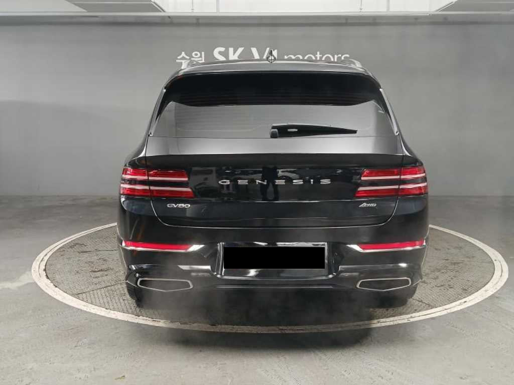 Genesis GV80 — photo 05