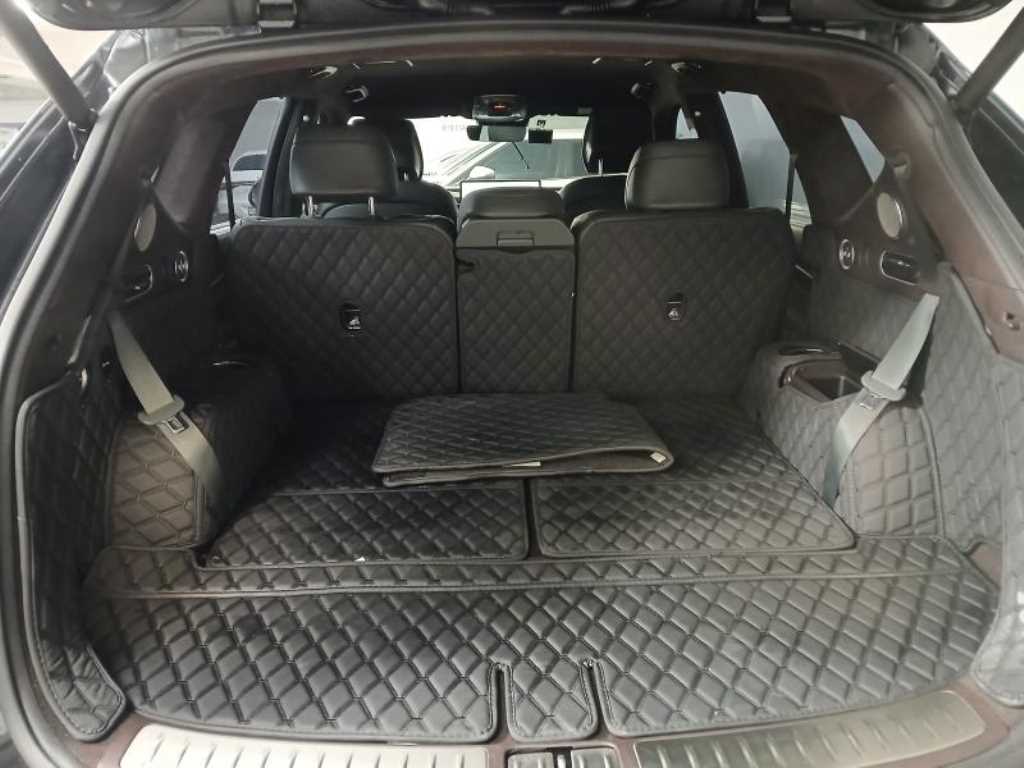 Genesis GV80 — photo 18
