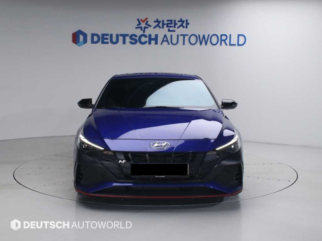 Hyundai Avante — photo 03