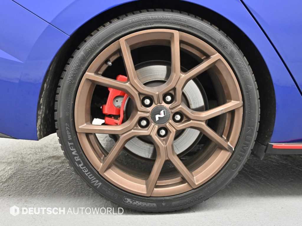 Hyundai Avante — photo 05