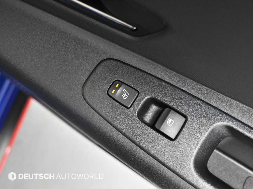 Hyundai Avante — photo 16