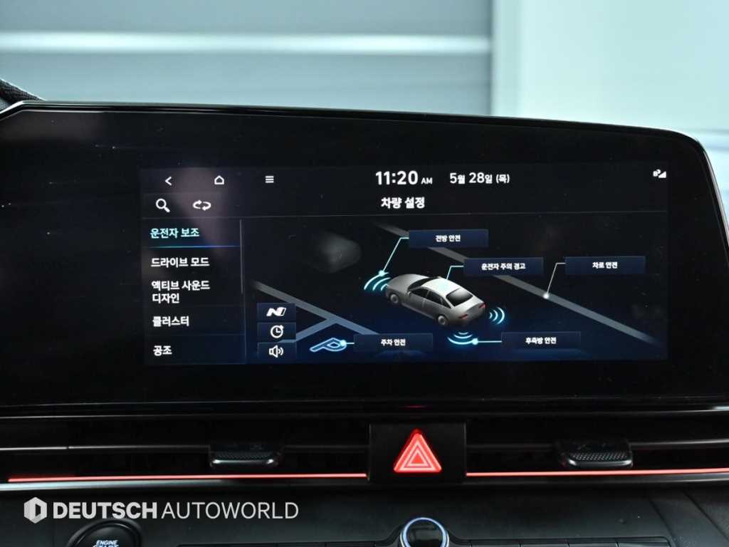 Hyundai Avante — photo 17