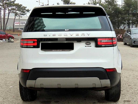 Land Rover Discovery — photo 04