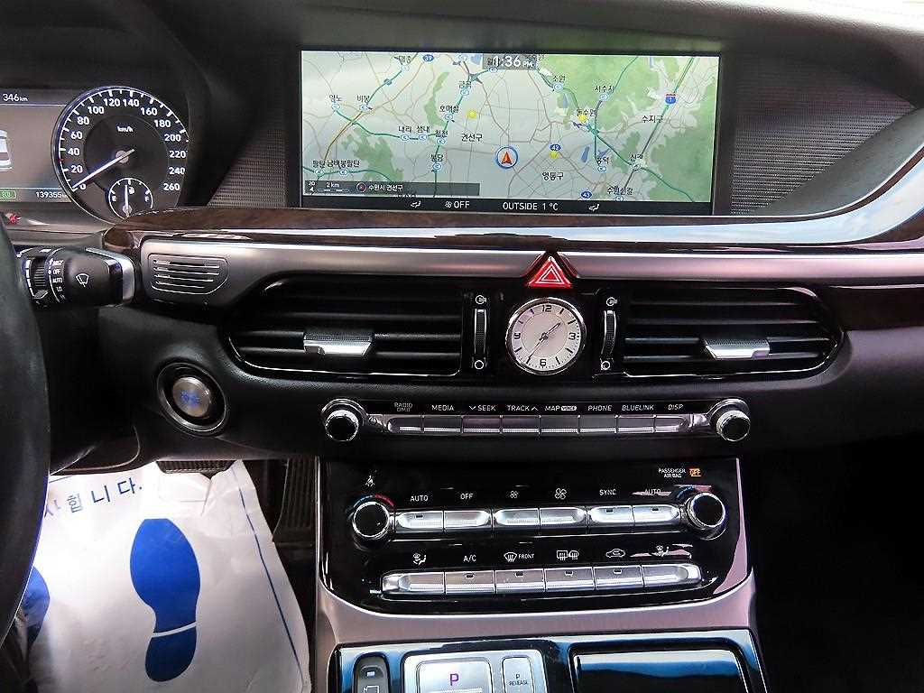 Genesis EQ900 — photo 14